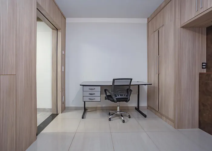 Sobrado Luxo Com Hidromassagem, Terraco E Lareira