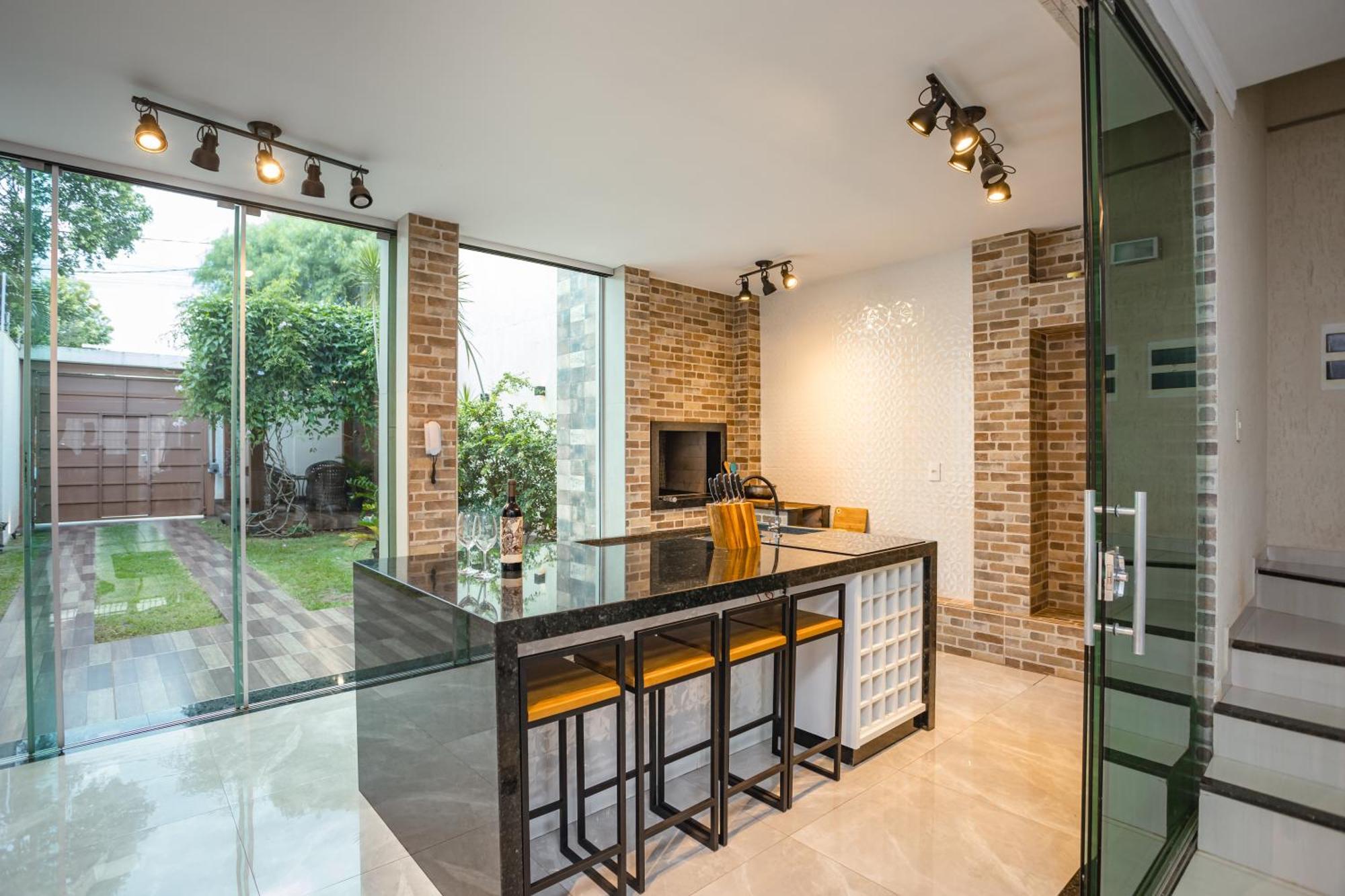Sobrado Luxo Com Hidromassagem, Terraco E Lareira * Maringa